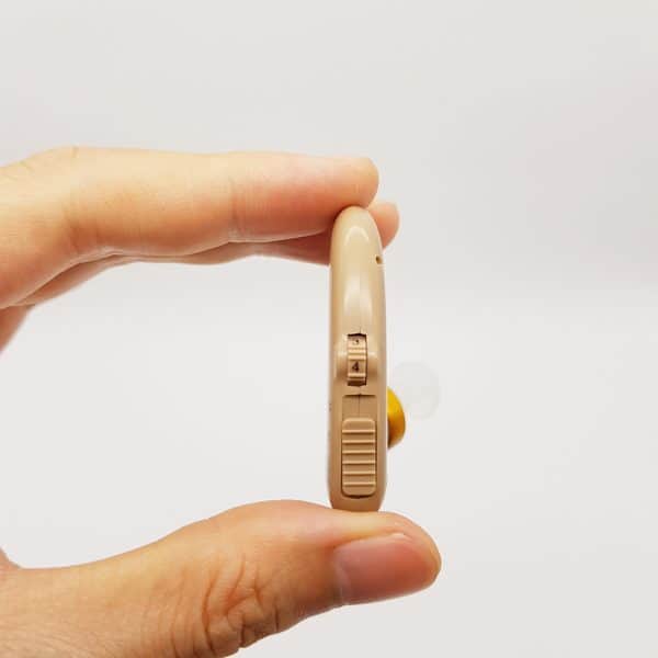 may-tro-thinh-axon-c109-100719-3-600x600